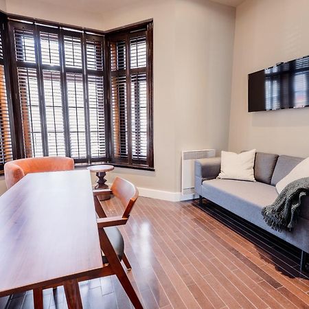 Self Check-In Boutique Hotel - Quartier Latin - Room 101 Montreal Zewnętrze zdjęcie